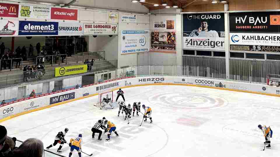 Sportcamp beim Eishockey