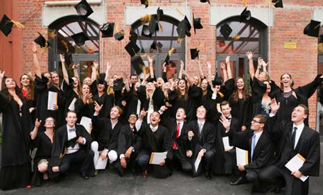 Double Degree, Doppelabschluss an einer Partnerhochschule